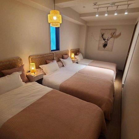 上野駅徒歩５分シングルベッド４台＋布団２セット1Ldk Apartamento Tóquio Exterior foto