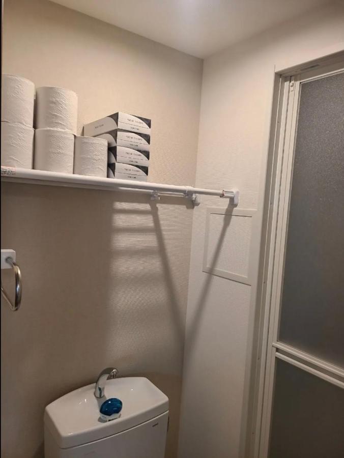 上野駅徒歩５分シングルベッド４台＋布団２セット1Ldk Apartamento Tóquio Exterior foto