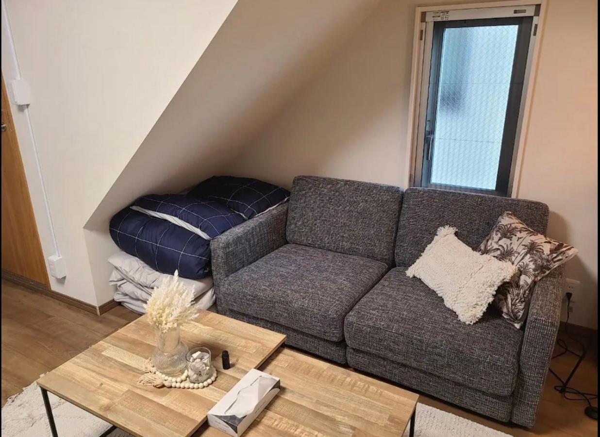 上野駅徒歩５分シングルベッド４台＋布団２セット1Ldk Apartamento Tóquio Exterior foto